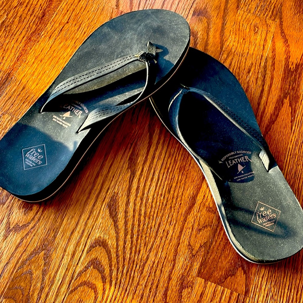 Brand New Free Water Flip Flops